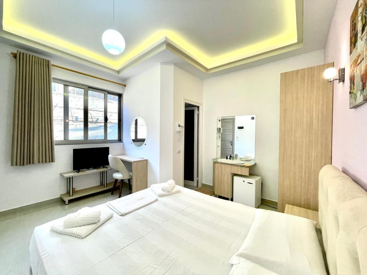 The Gate Hotel 3*